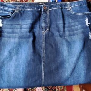 Distressed Jean Skirt PLUS sz 28W